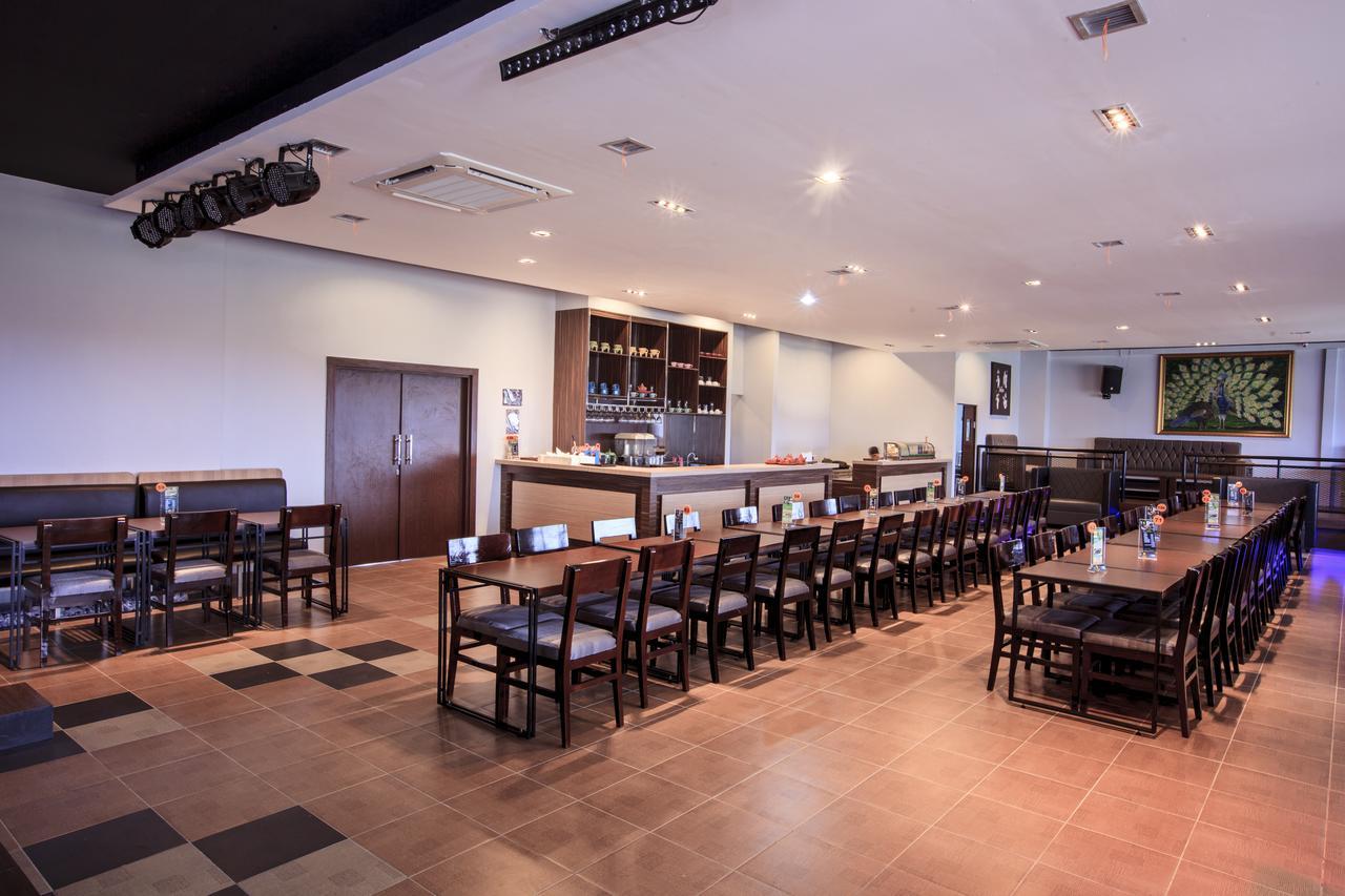 Hotel Zamburger Psps Riau - Previously Hotel Aquatel Pekanbaru Eksteriør bilde